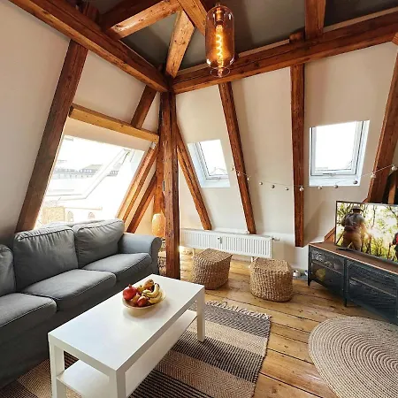 Dornroeschen-loft * Marienberg